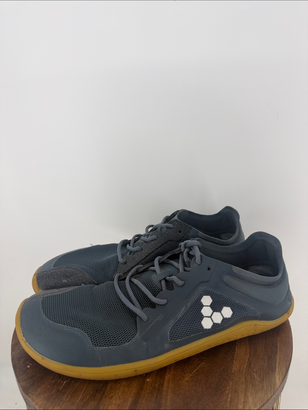 Vivobarefoot Primus Barefoot Training Shoes Men’s 10 EU 43 Gray Blue Gum Sole